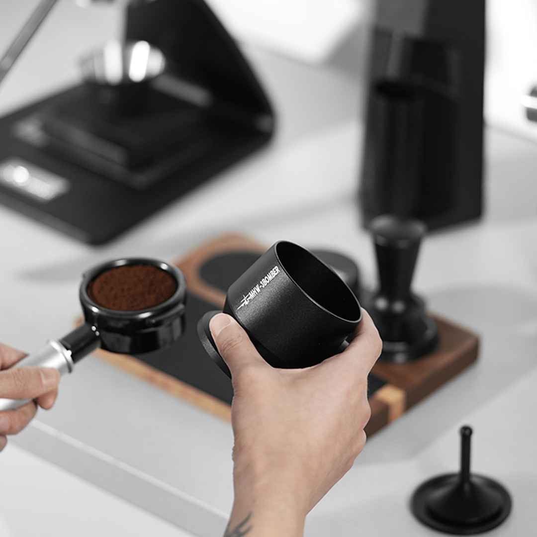 MHW-3Bomber Dosing Funnel 58mm Universal Black 2.0