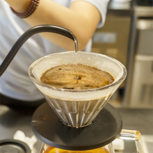 Load image into Gallery viewer, Turbo 01 Crystal Eye Glass Dripper 01 PC Holder
